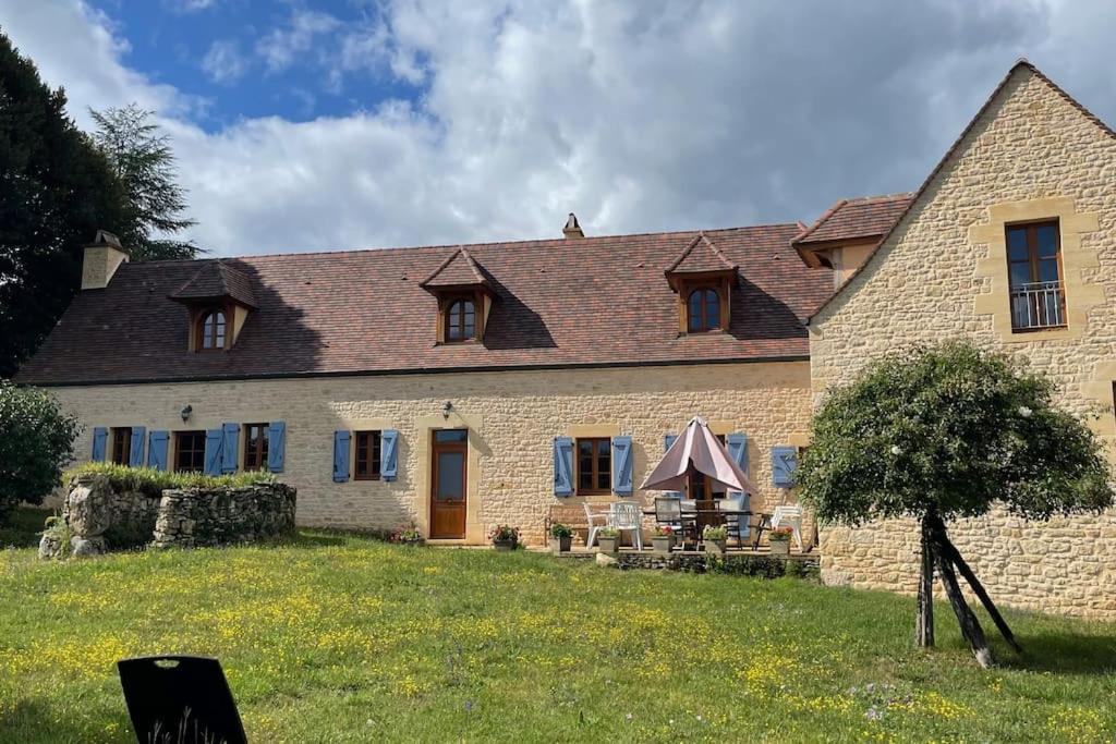 Charming 19Th Century Farmhouse With Pool Vitrac  Exterior foto
