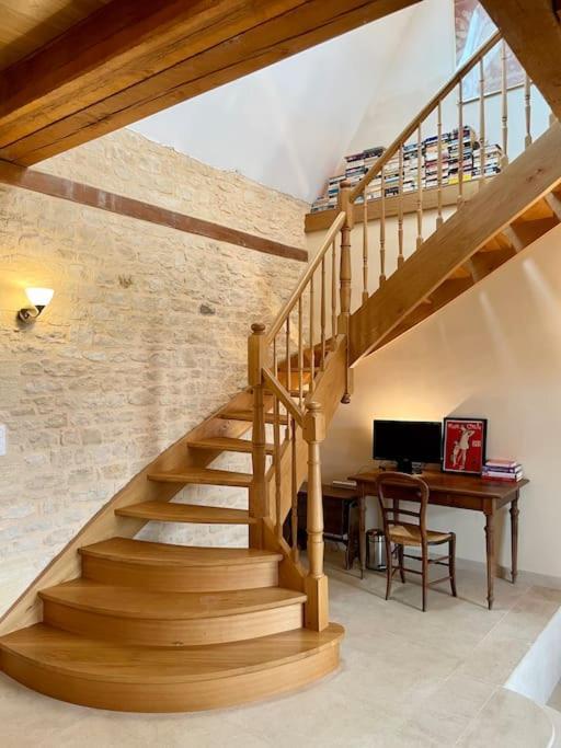 Charming 19Th Century Farmhouse With Pool Vitrac  Exterior foto